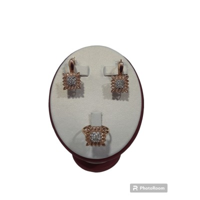 Серьги с камнями, золото 585 (14K), вес 4.58 г.