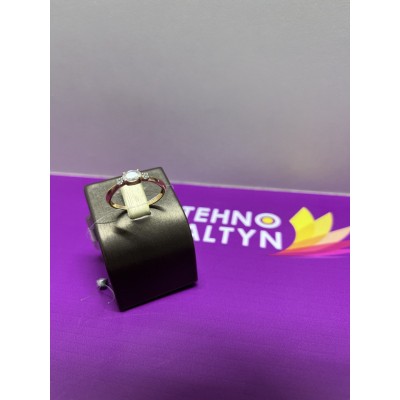 Кольцо с камнями, золото 585 (14K), вес 1.63 г.